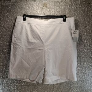 Coral Bay Shorts Women's 24W White Elastic Waist Pull On Nylon Rayon NWT